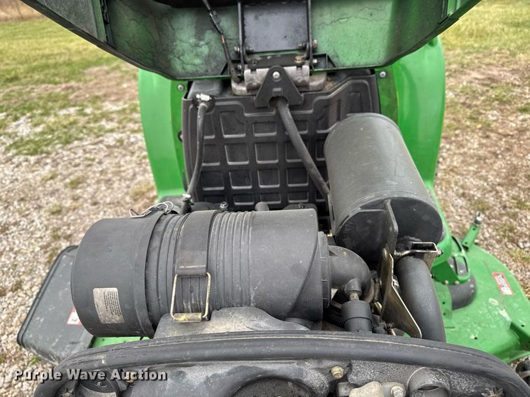 image for item EM3762 2013 John Deere 3520 MFWD tractor