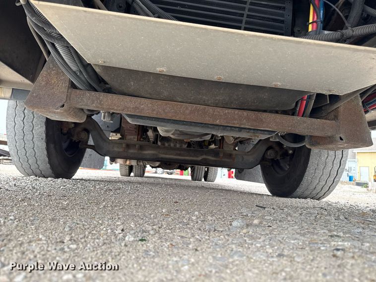 image for item EM3767 2001 HME INC 4465 400 pumper fire truck