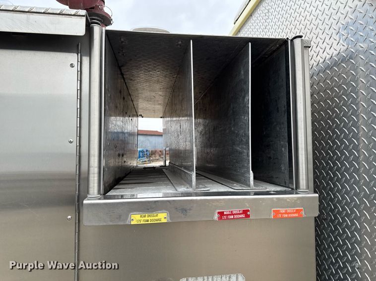 image for item EM3767 2001 HME INC 4465 400 pumper fire truck