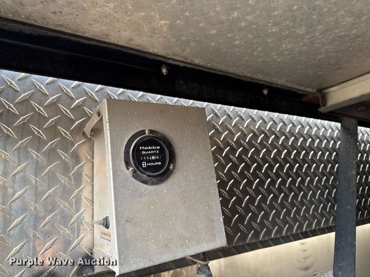 image for item EM3767 2001 HME INC 4465 400 pumper fire truck