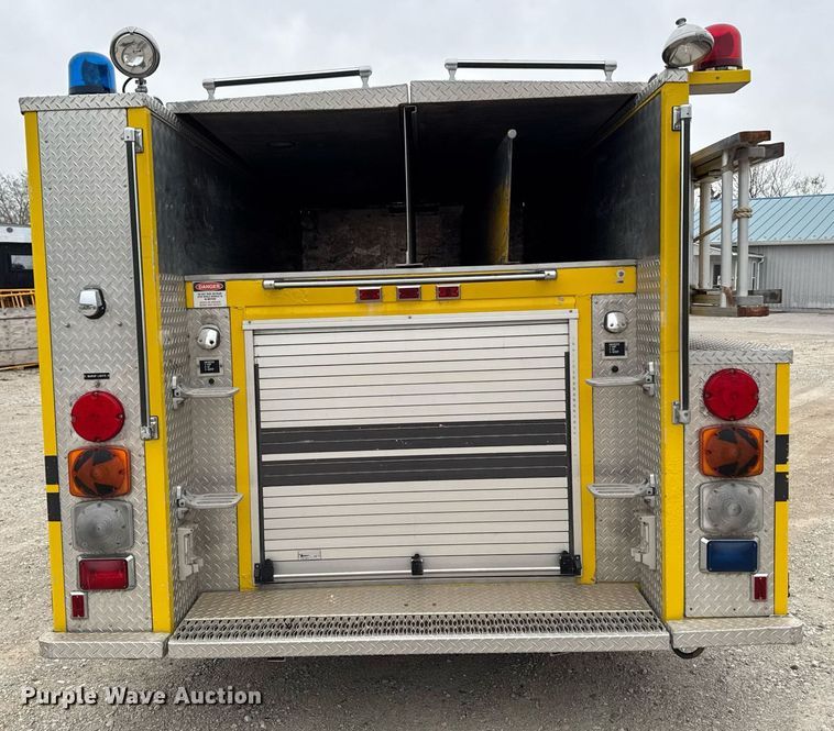 image for item EM3767 2001 HME INC 4465 400 pumper fire truck