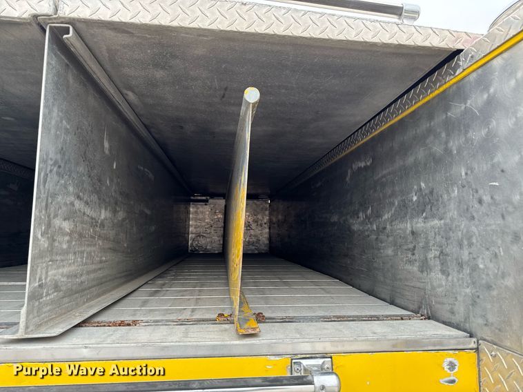 image for item EM3767 2001 HME INC 4465 400 pumper fire truck