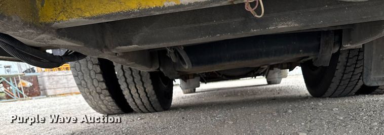 image for item EM3767 2001 HME INC 4465 400 pumper fire truck