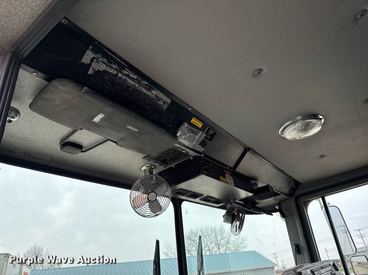 image for item EM3767 2001 HME INC 4465 400 pumper fire truck