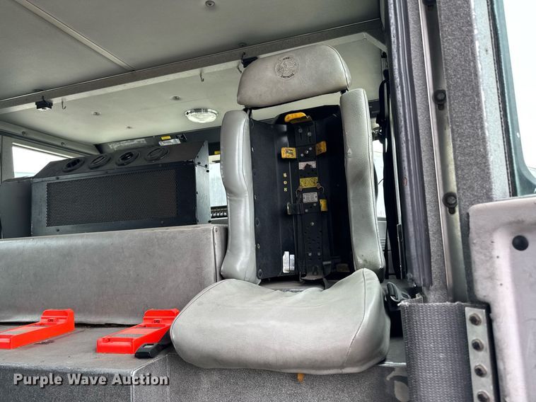 image for item EM3767 2001 HME INC 4465 400 pumper fire truck