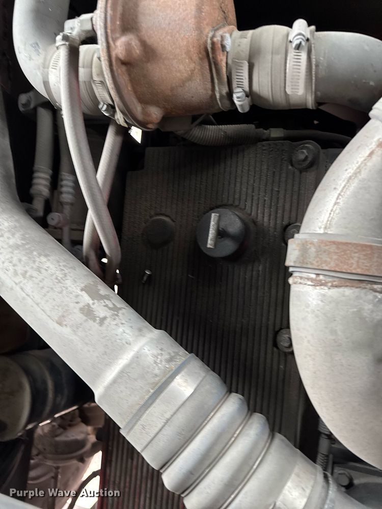 image for item EM3767 2001 HME INC 4465 400 pumper fire truck