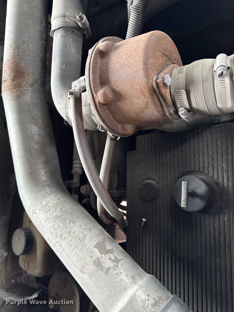 image for item EM3767 2001 HME INC 4465 400 pumper fire truck