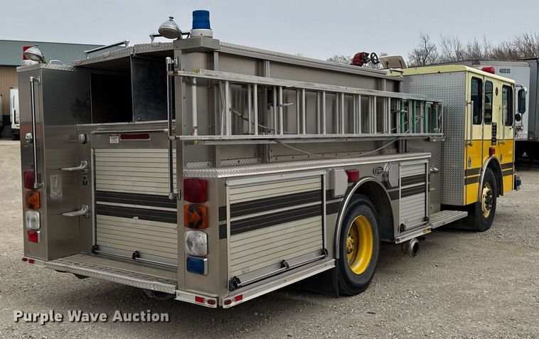 image for item EM3768 2001 HME INC 4465 400 pumper fire truck