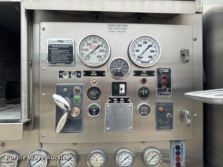 image for item EM3768 2001 HME INC 4465 400 pumper fire truck