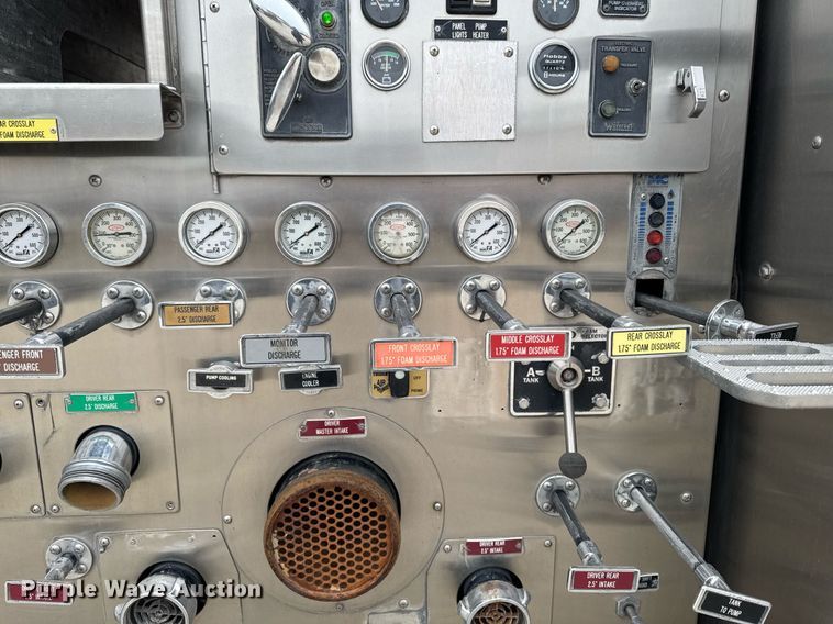 image for item EM3768 2001 HME INC 4465 400 pumper fire truck