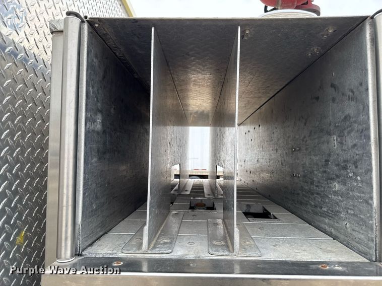 image for item EM3768 2001 HME INC 4465 400 pumper fire truck