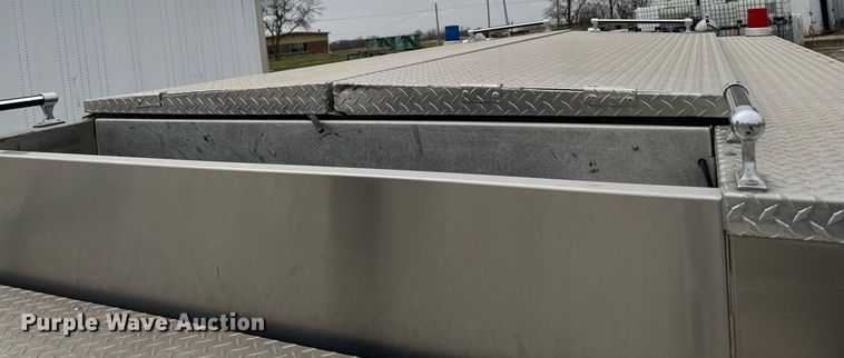 image for item EM3768 2001 HME INC 4465 400 pumper fire truck