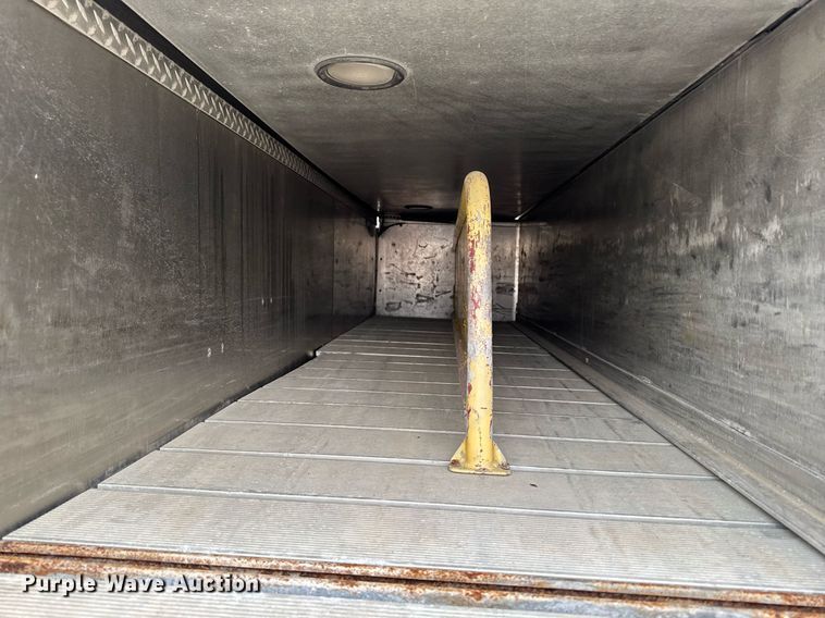 image for item EM3768 2001 HME INC 4465 400 pumper fire truck