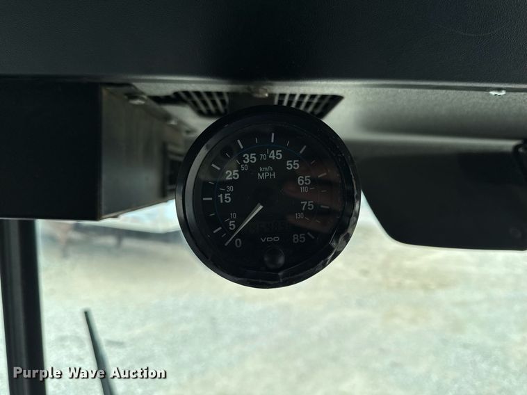 image for item EM3768 2001 HME INC 4465 400 pumper fire truck