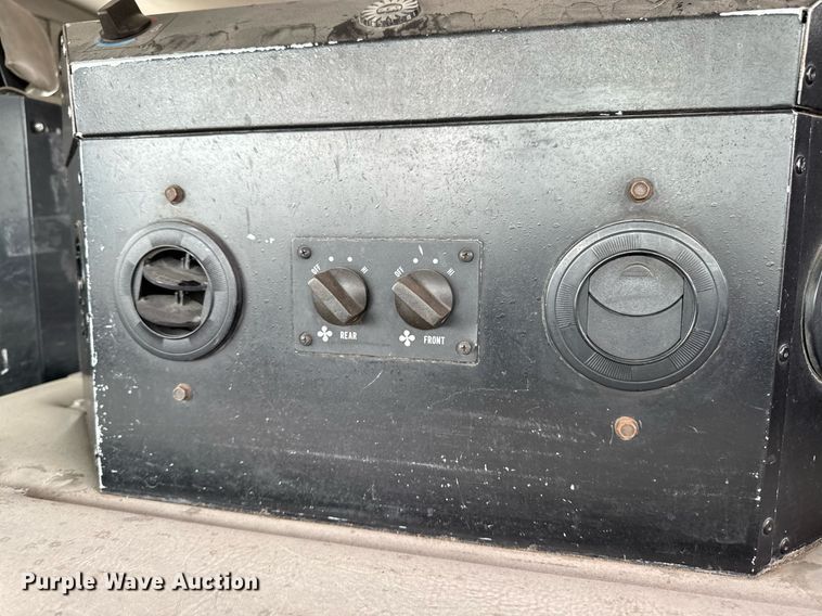 image for item EM3768 2001 HME INC 4465 400 pumper fire truck