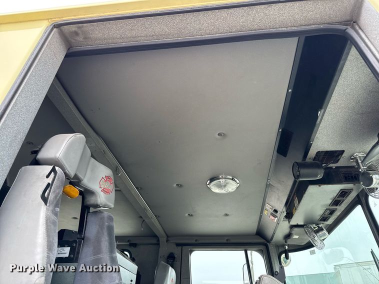 image for item EM3768 2001 HME INC 4465 400 pumper fire truck