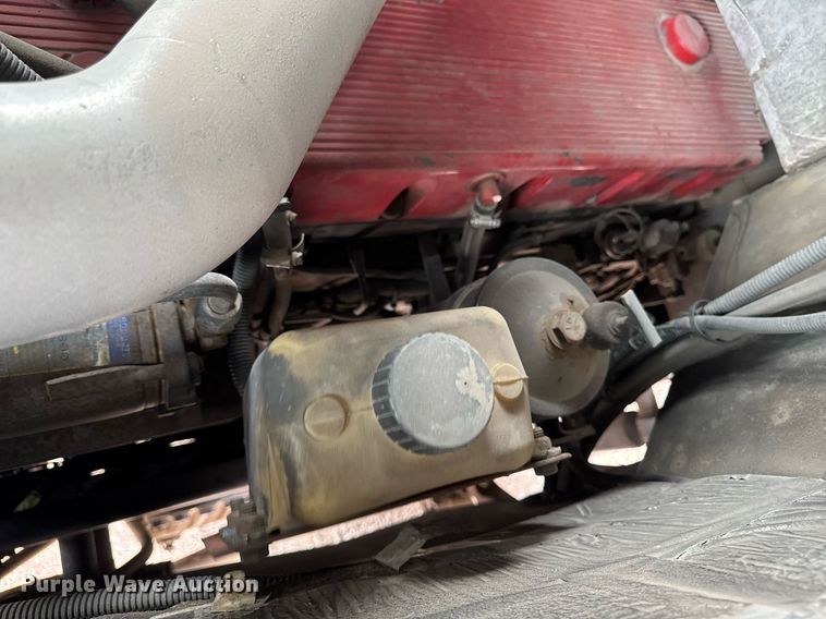 image for item EM3768 2001 HME INC 4465 400 pumper fire truck