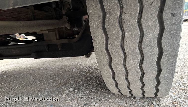 image for item EM3768 2001 HME INC 4465 400 pumper fire truck