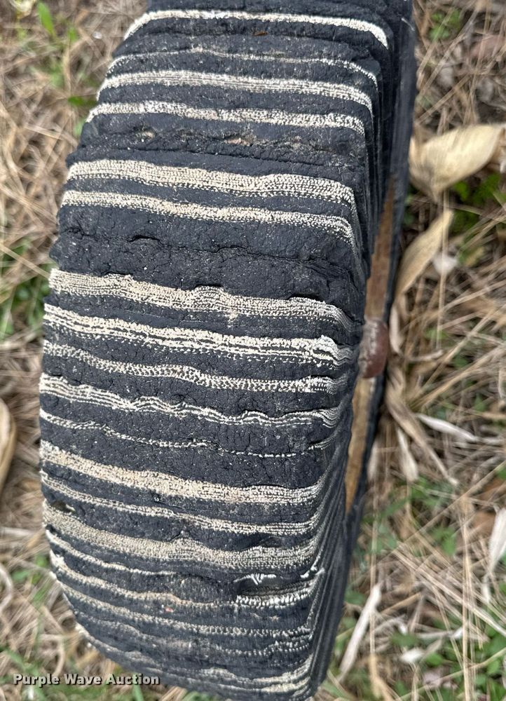 image for item EM3769 Tractor attachments