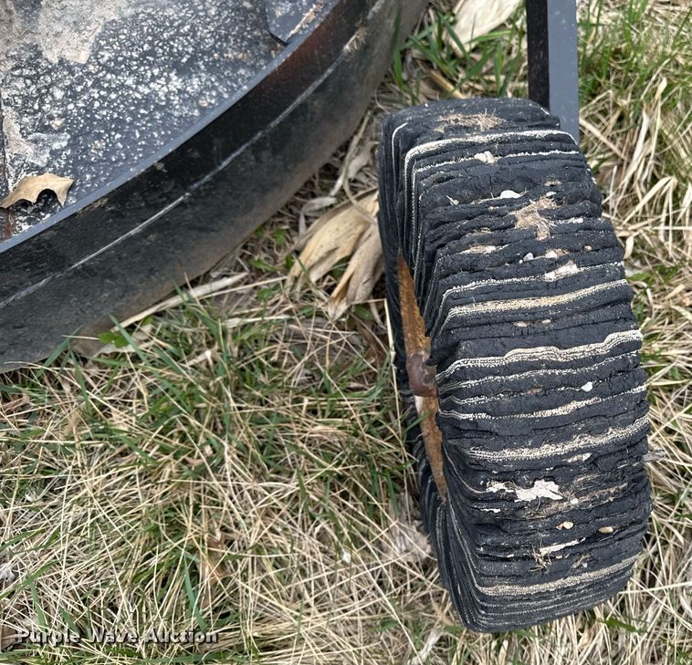 image for item EM3769 Tractor attachments