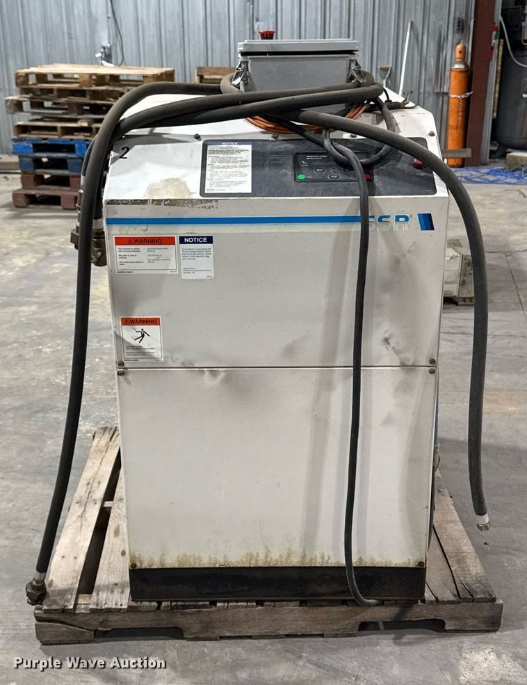image for item EM3777 Ingersoll-Rand SSR-HO20SE air compressor