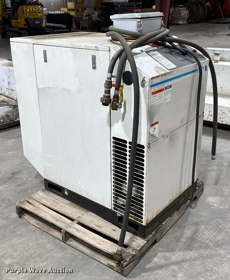 image for item EM3777 Ingersoll-Rand SSR-HO20SE air compressor