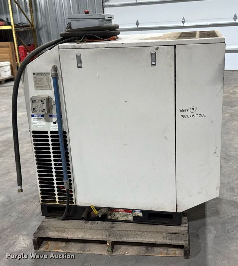 image for item EM3777 Ingersoll-Rand SSR-HO20SE air compressor