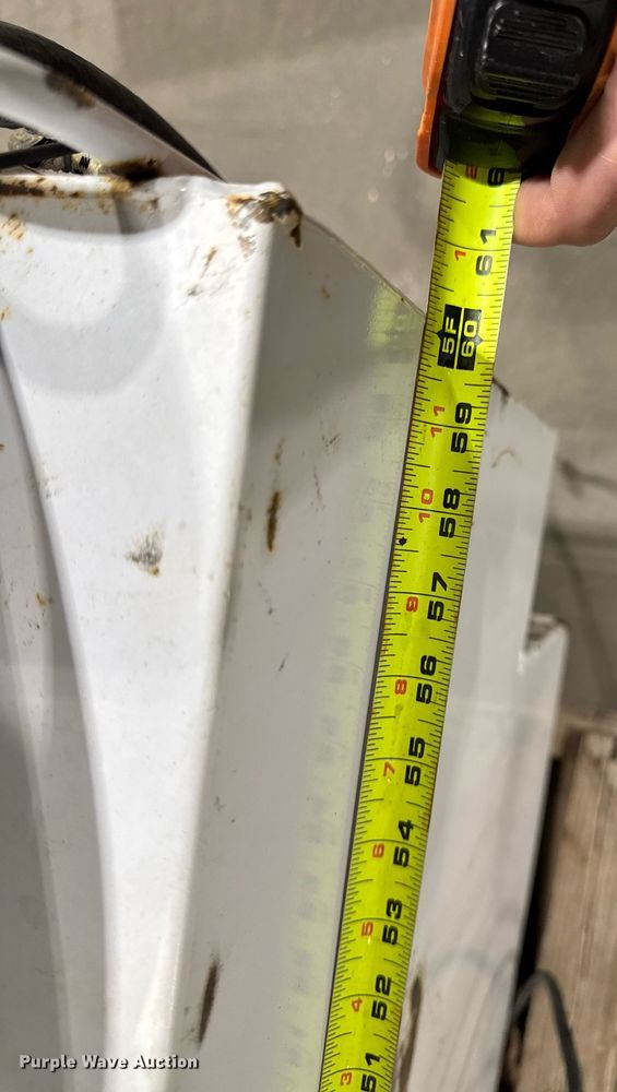 image for item EM3778 (4) Fuel tanks