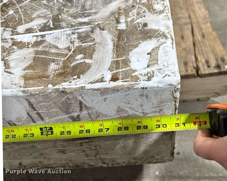 image for item EM3778 (4) Fuel tanks