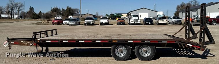 image for item EM3779 2008 Maxey Trailers MFG equipment trailer