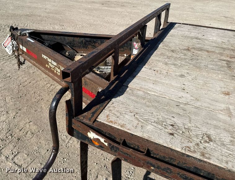 image for item EM3779 2008 Maxey Trailers MFG equipment trailer