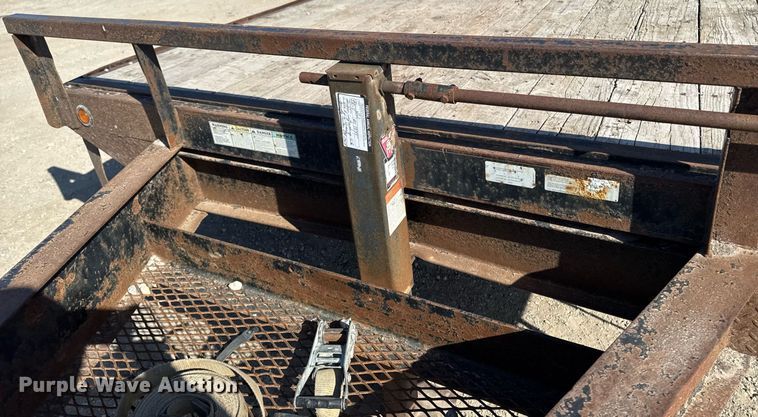 image for item EM3779 2008 Maxey Trailers MFG equipment trailer