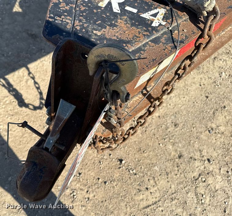 image for item EM3779 2008 Maxey Trailers MFG equipment trailer