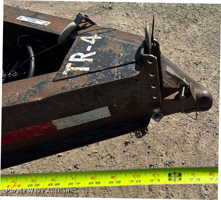 image for item EM3779 2008 Maxey Trailers MFG equipment trailer