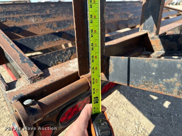 image for item EM3779 2008 Maxey Trailers MFG equipment trailer