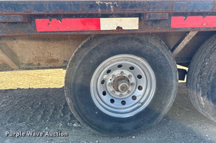 image for item EM3779 2008 Maxey Trailers MFG equipment trailer