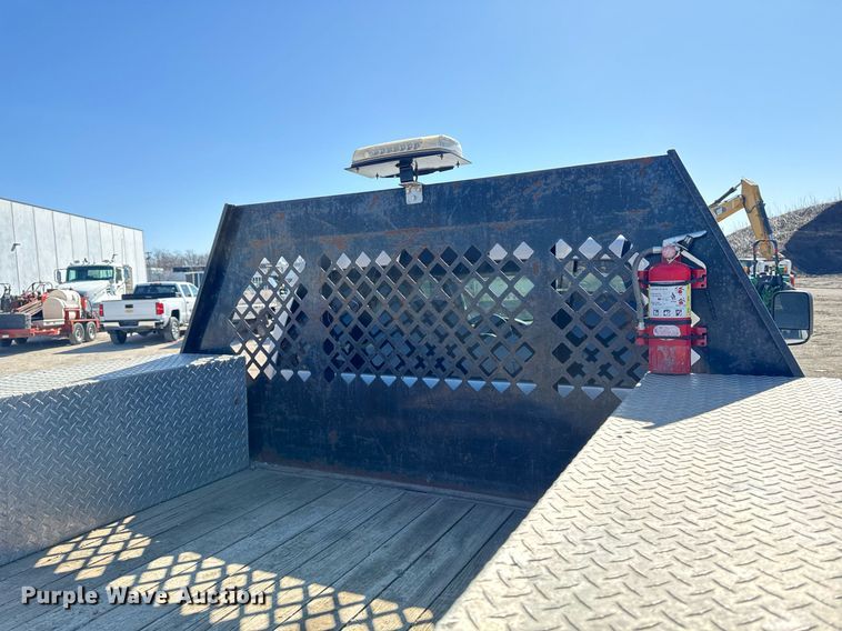 image for item EM3787 2017 Dodge Ram 5500 Crew Cab flatbed truck