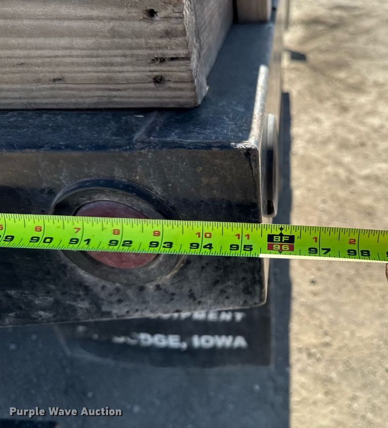 image for item EM3787 2017 Dodge Ram 5500 Crew Cab flatbed truck