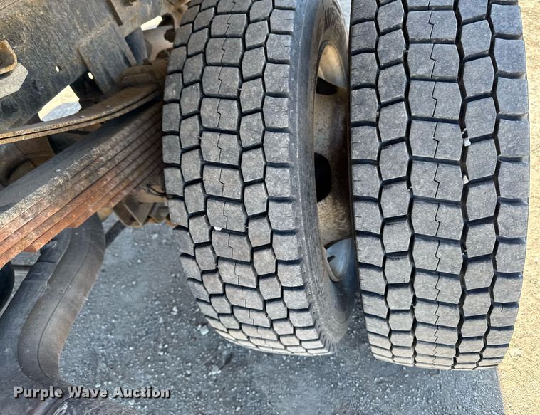 image for item EM3787 2017 Dodge Ram 5500 Crew Cab flatbed truck