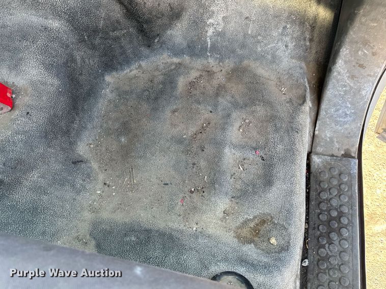 image for item EM3792 2007 Ford F550 Super Duty XL flatbed truck