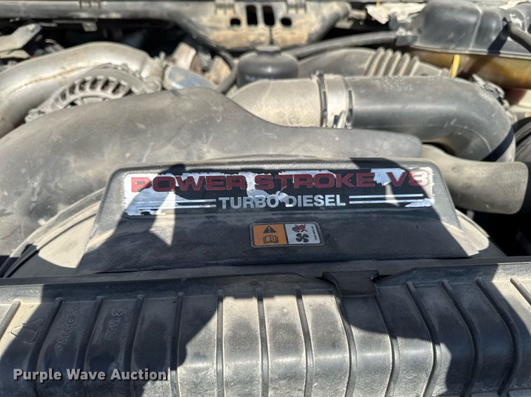 image for item EM3792 2007 Ford F550 Super Duty XL flatbed truck