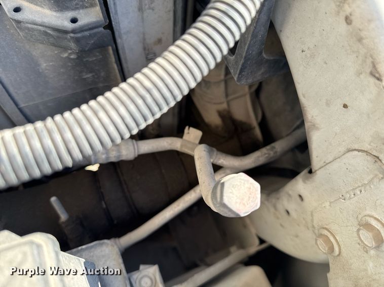 image for item EM3792 2007 Ford F550 Super Duty XL flatbed truck