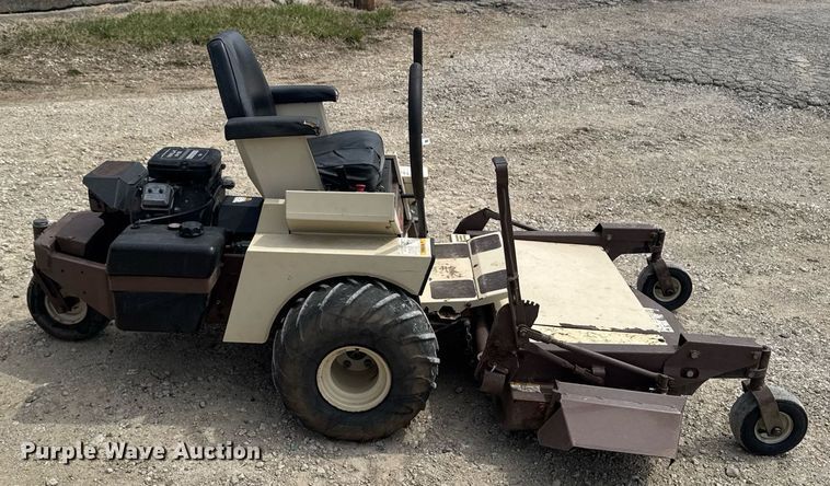 image for item EM3805 Grasshopper 718 ZTR lawn mower