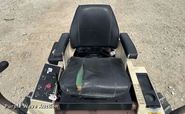 image for item EM3805 Grasshopper 718 ZTR lawn mower