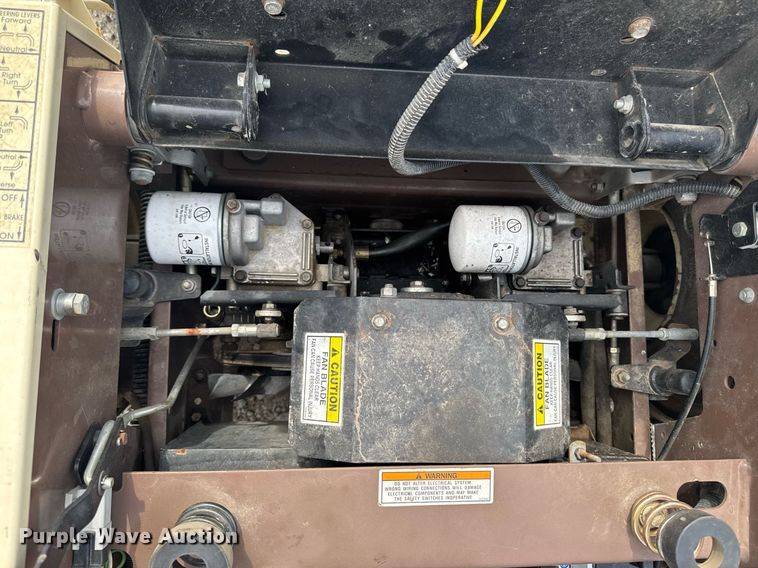 image for item EM3805 Grasshopper 718 ZTR lawn mower