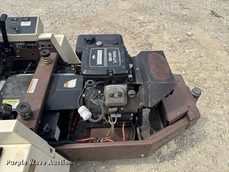 image for item EM3805 Grasshopper 718 ZTR lawn mower