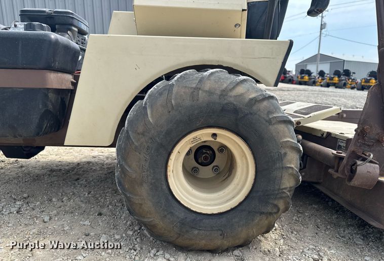 image for item EM3805 Grasshopper 718 ZTR lawn mower