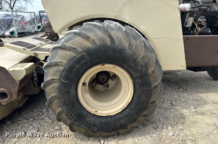 image for item EM3805 Grasshopper 718 ZTR lawn mower