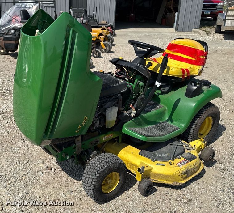image for item EM3811 John Deere LX279 lawn mower