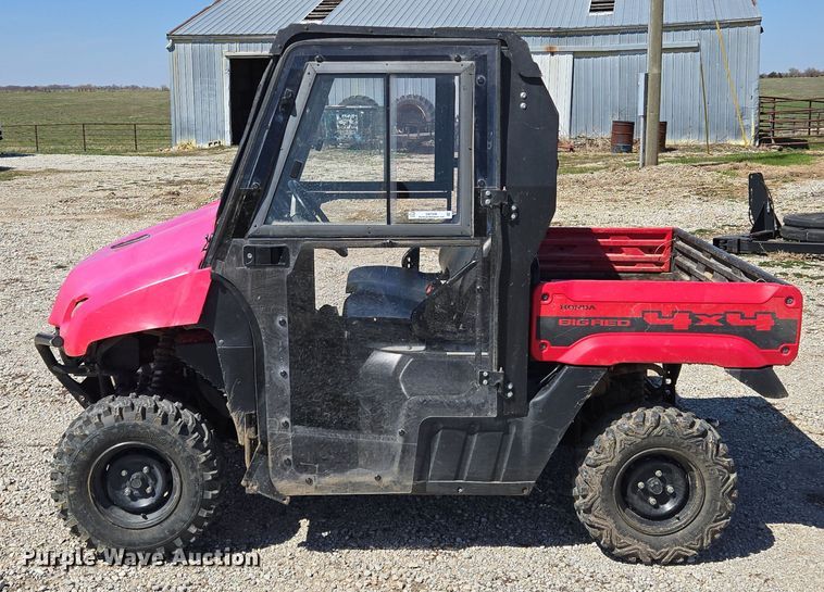 image for item EM7006 Honda  Big Red  utility vehicle